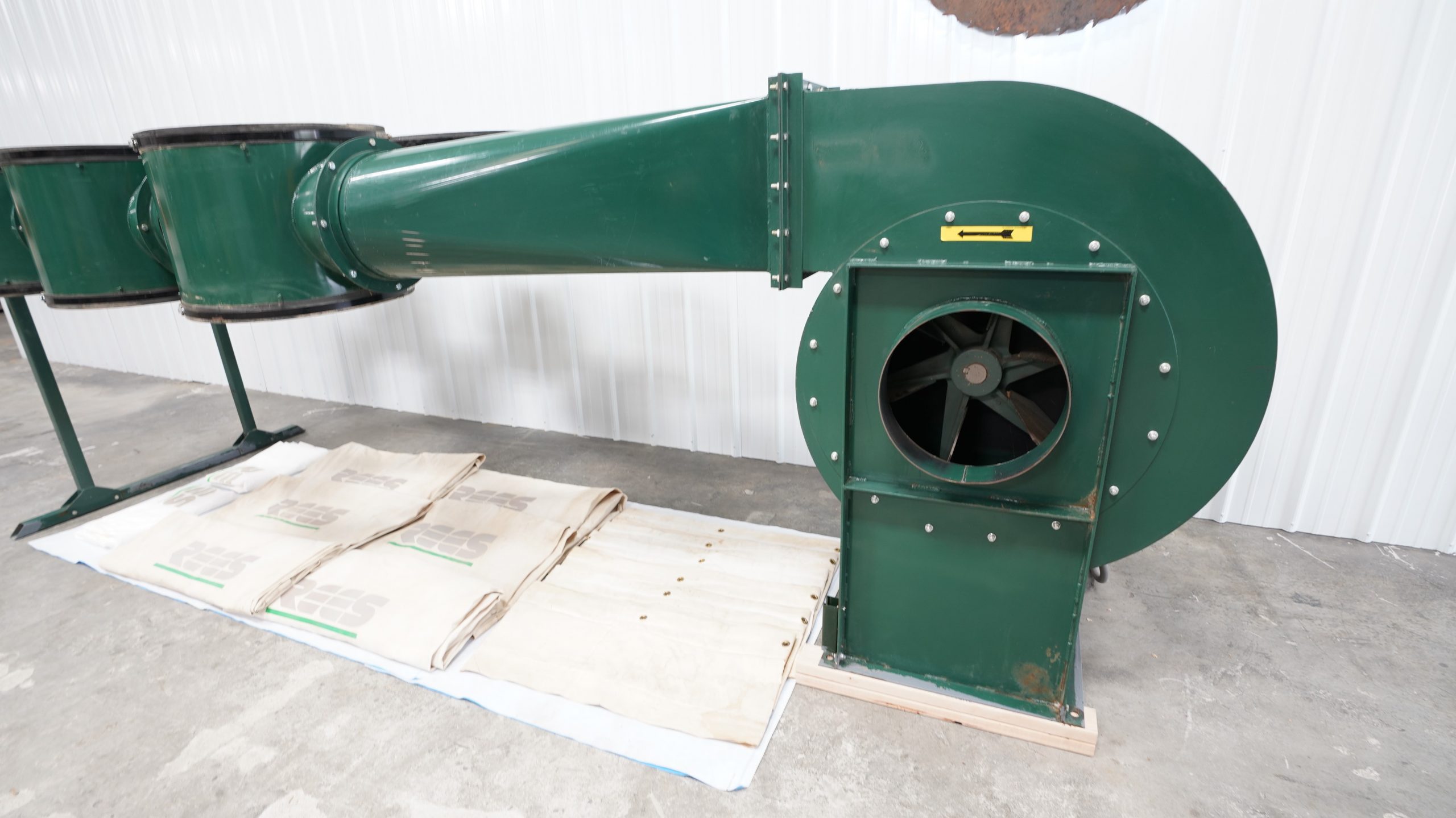 REES CX2030-6 20 HP 8700 CFM DUST COLLECTOR – 360 Degree Machinery LLC