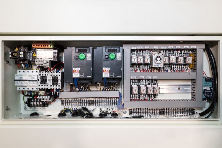 Northtech GlueEasy 3000C Veneer Edge Trimming & Glue Applicator 360