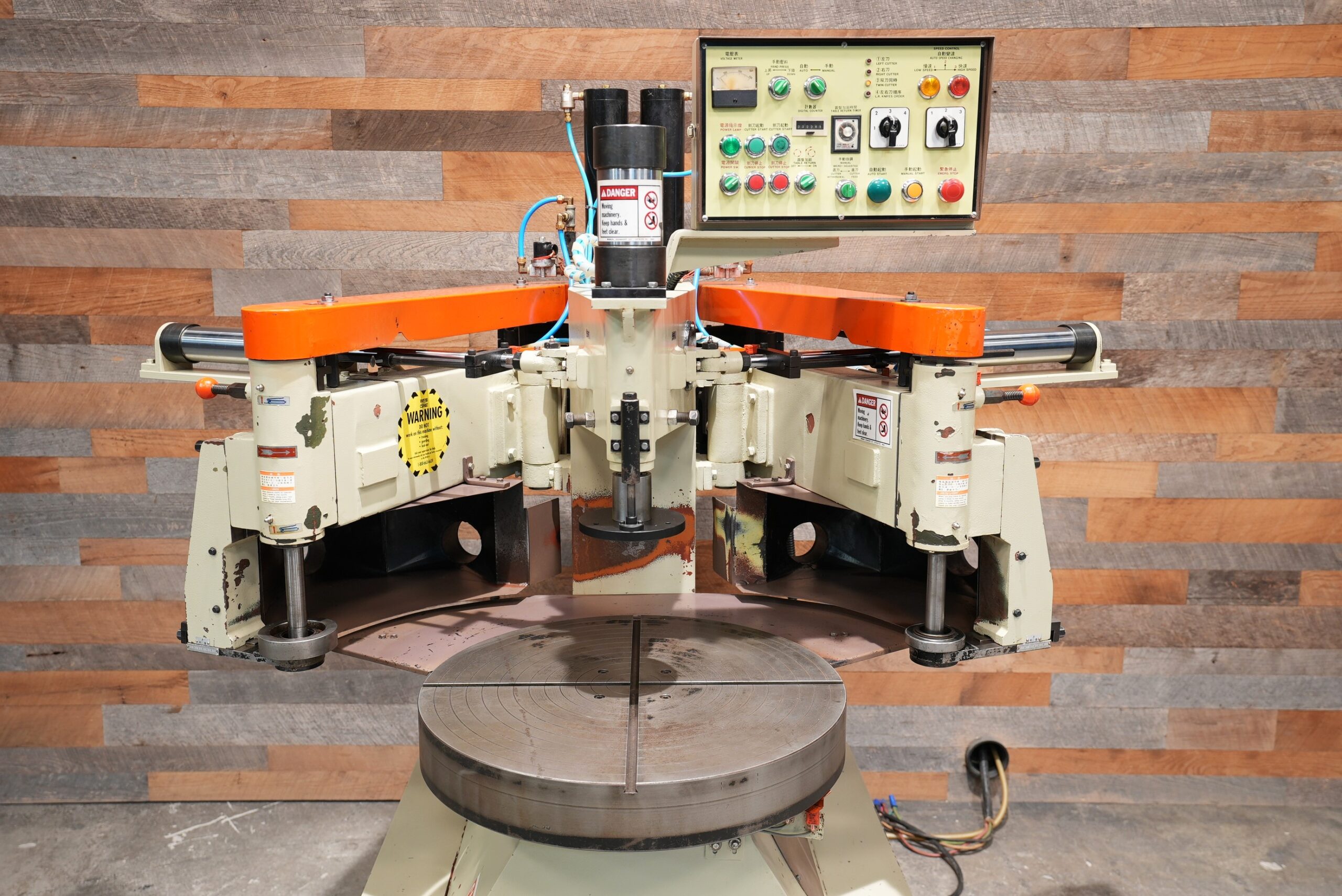 Lobo LH-40TC Auto Copy Shaping Machine (1-1/4
