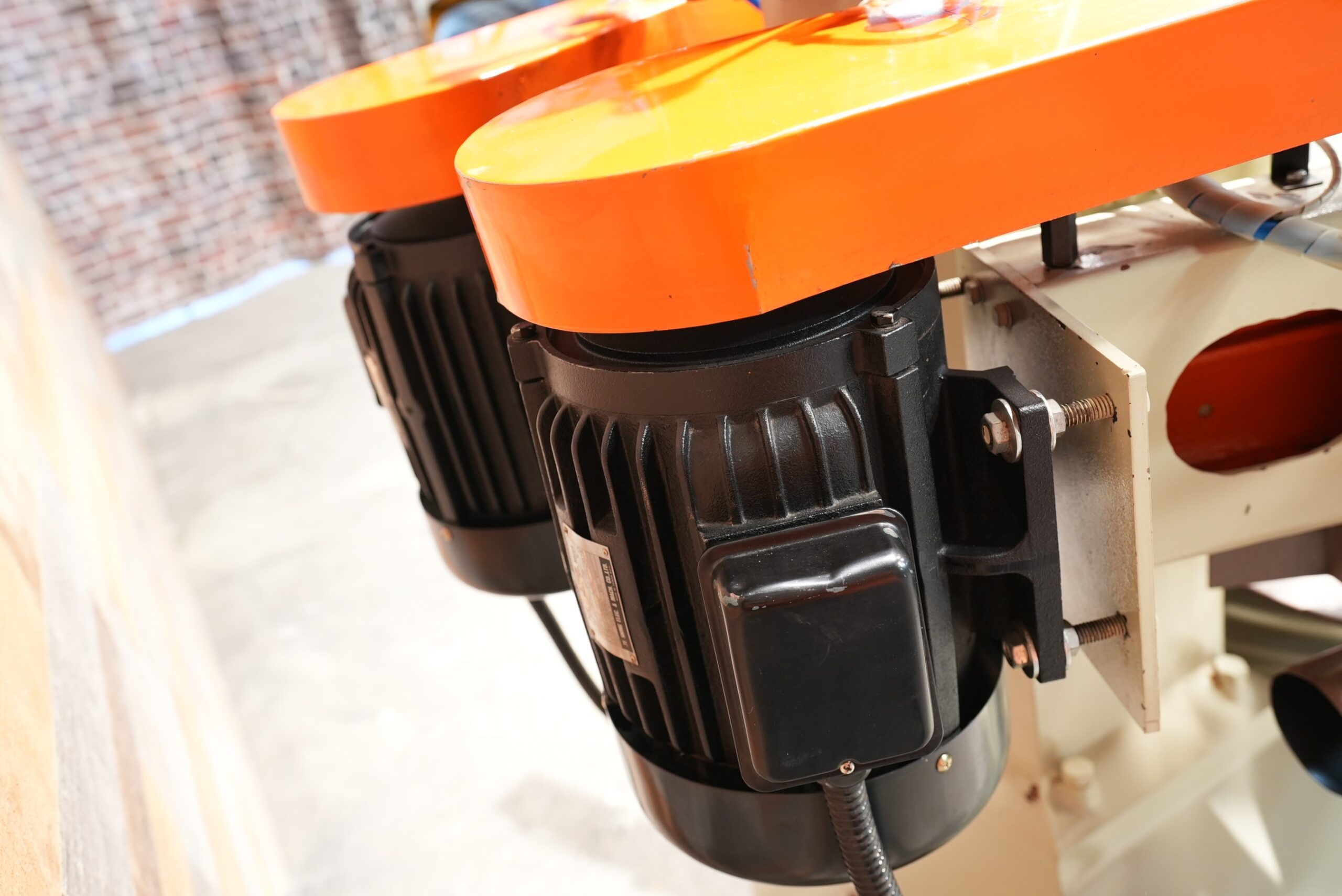 Lobo LH-40TC Auto Copy Shaping Machine (1-1/4