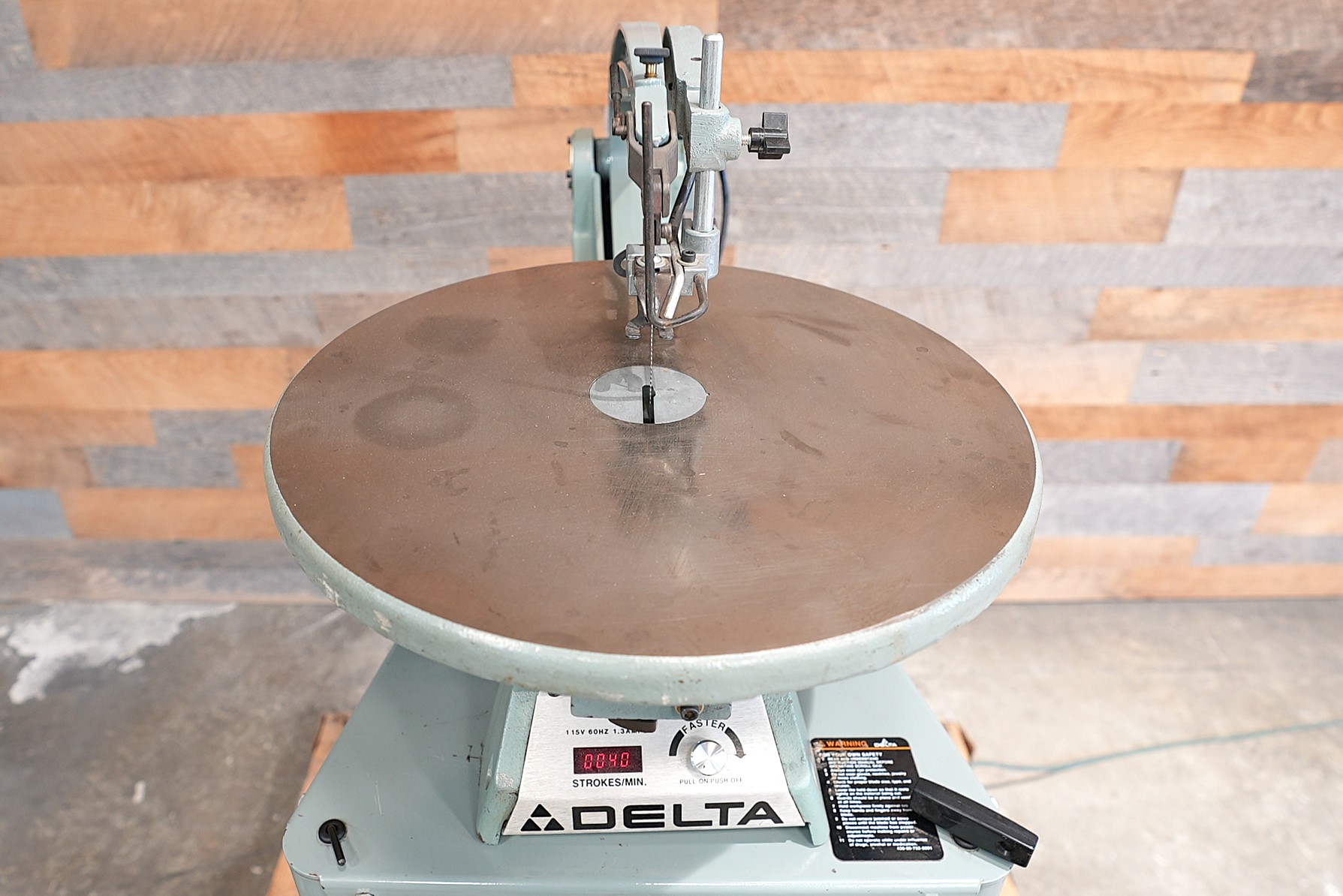 Delta 40-601 Scroll Saw | 360 Degree Machinery LLC