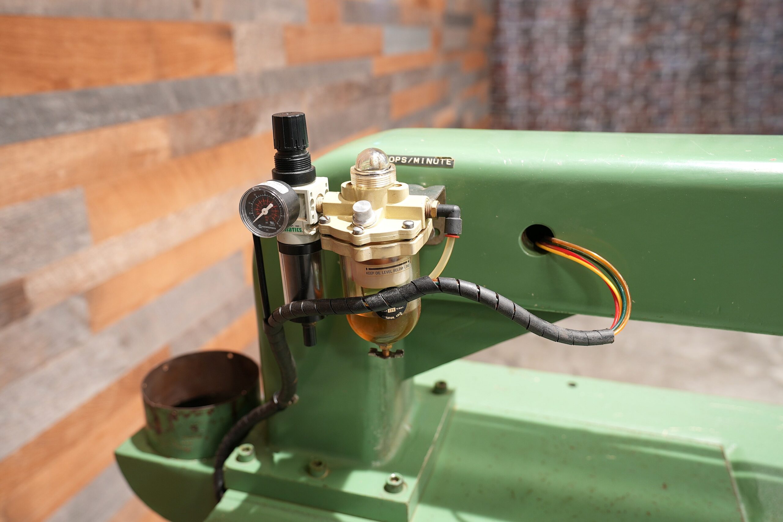 C.R. ONSRUD 36210 Inverted Pin Router W/Vacuum Pump | 360 Degree ...