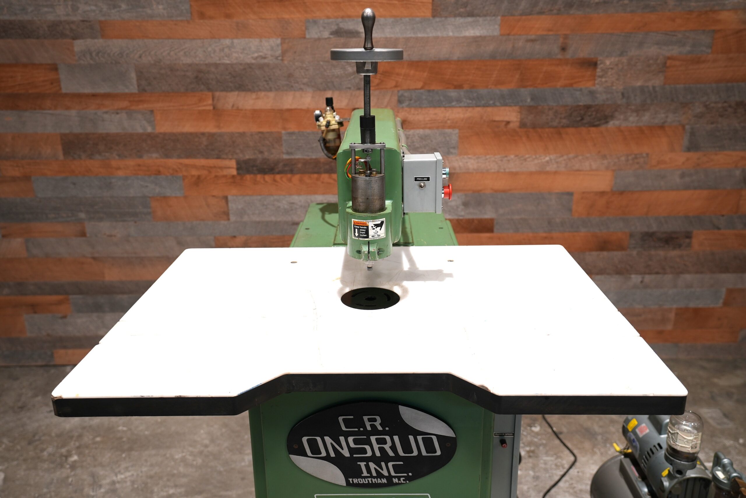 C.R. ONSRUD 36210 Inverted Pin Router W/Vacuum Pump | 360 Degree ...